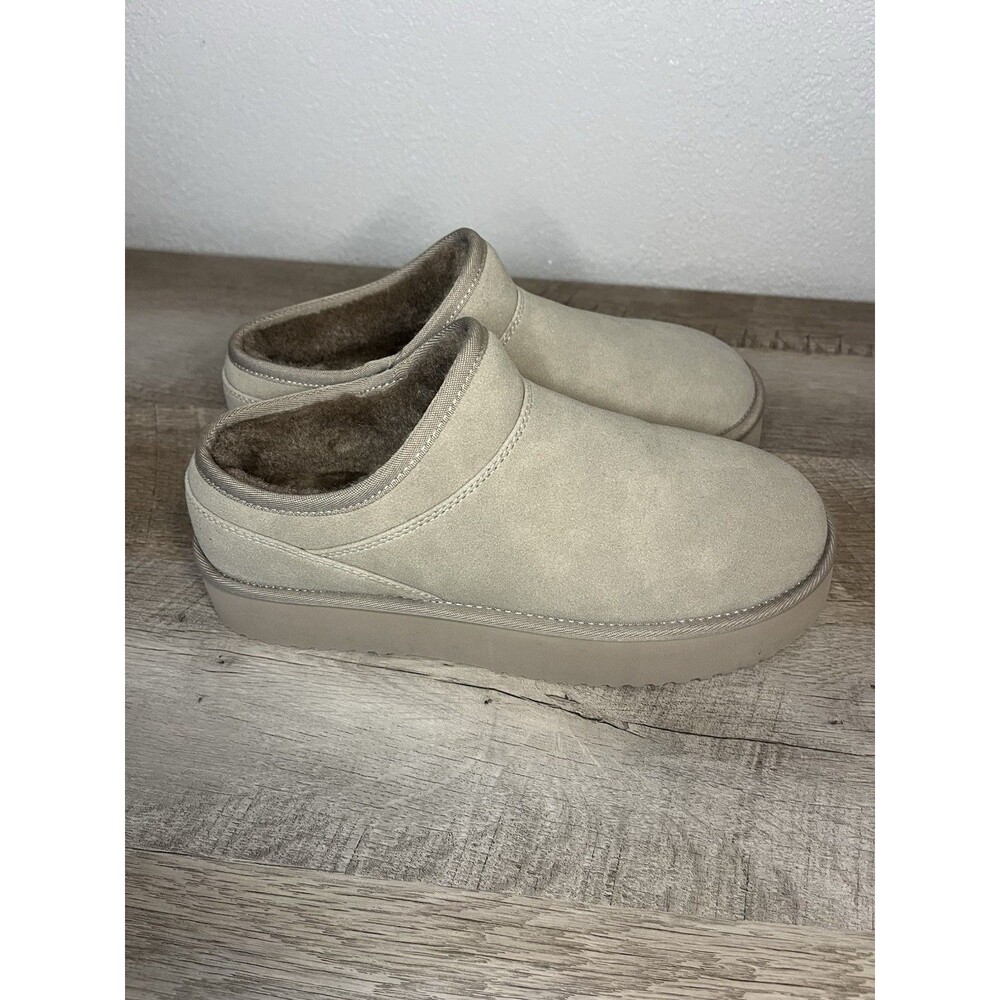American Eagle Platform Clog Faux Fur Women’s Size 7.5